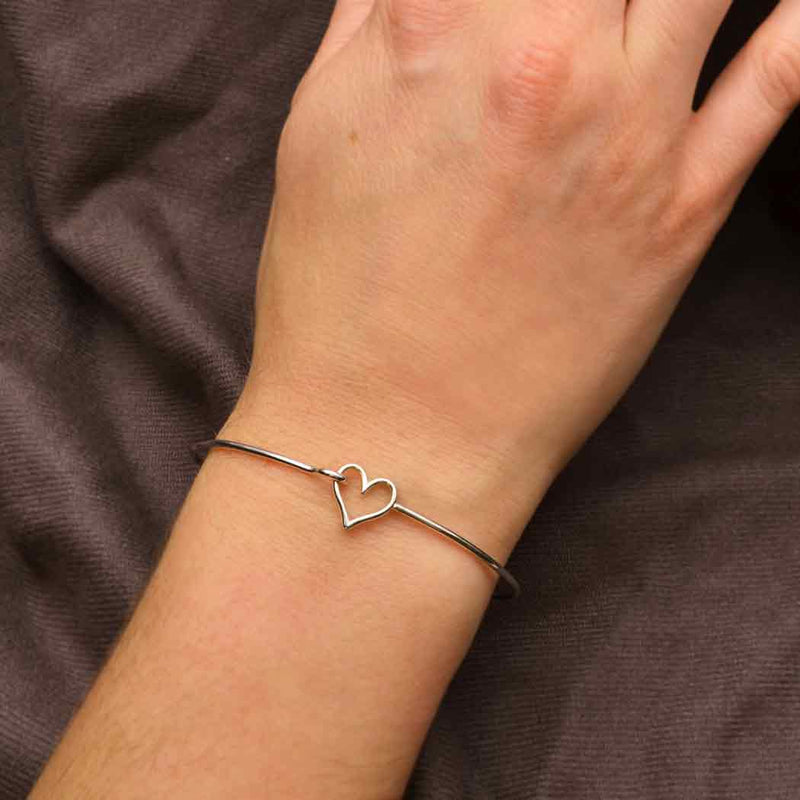 Heart Hook and Eye Bangle - Poppies Beads n' More