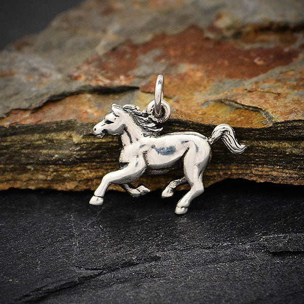 Sterling Silver Realistic Horse Charm - Poppies Beads n' More