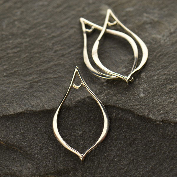 Pointed Teardrop Link With Fixed Loop - Poppies Beads n' More
