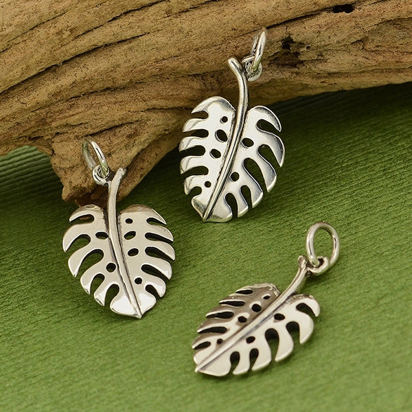Monstera Leaf Charm - Poppies Beads n' More