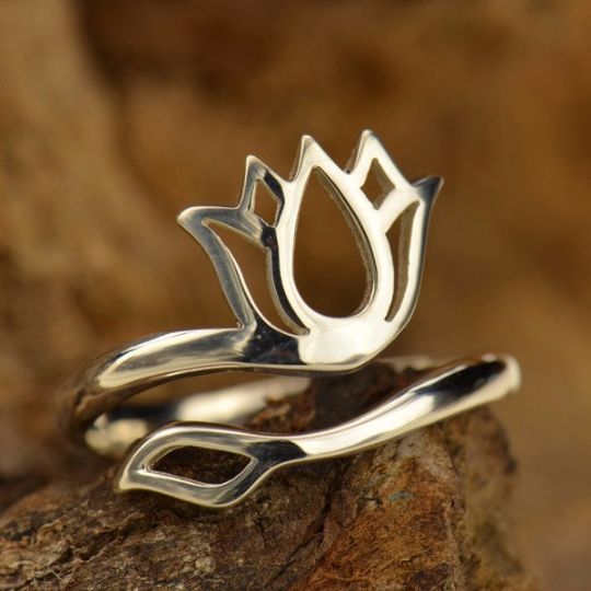 Adjustable Ring with Lotus Design - Poppies Beads n' More