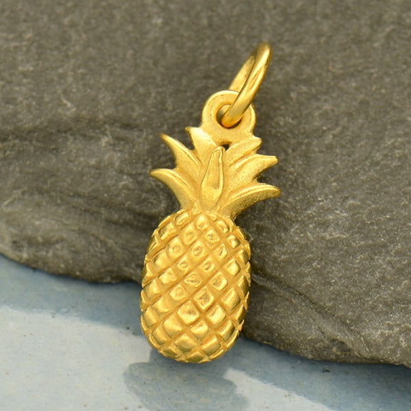 Textured Pineapple Charm - Poppies Beads n' More